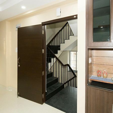 Treebo Trend Newtown Classic Kolkata Bagian luar foto