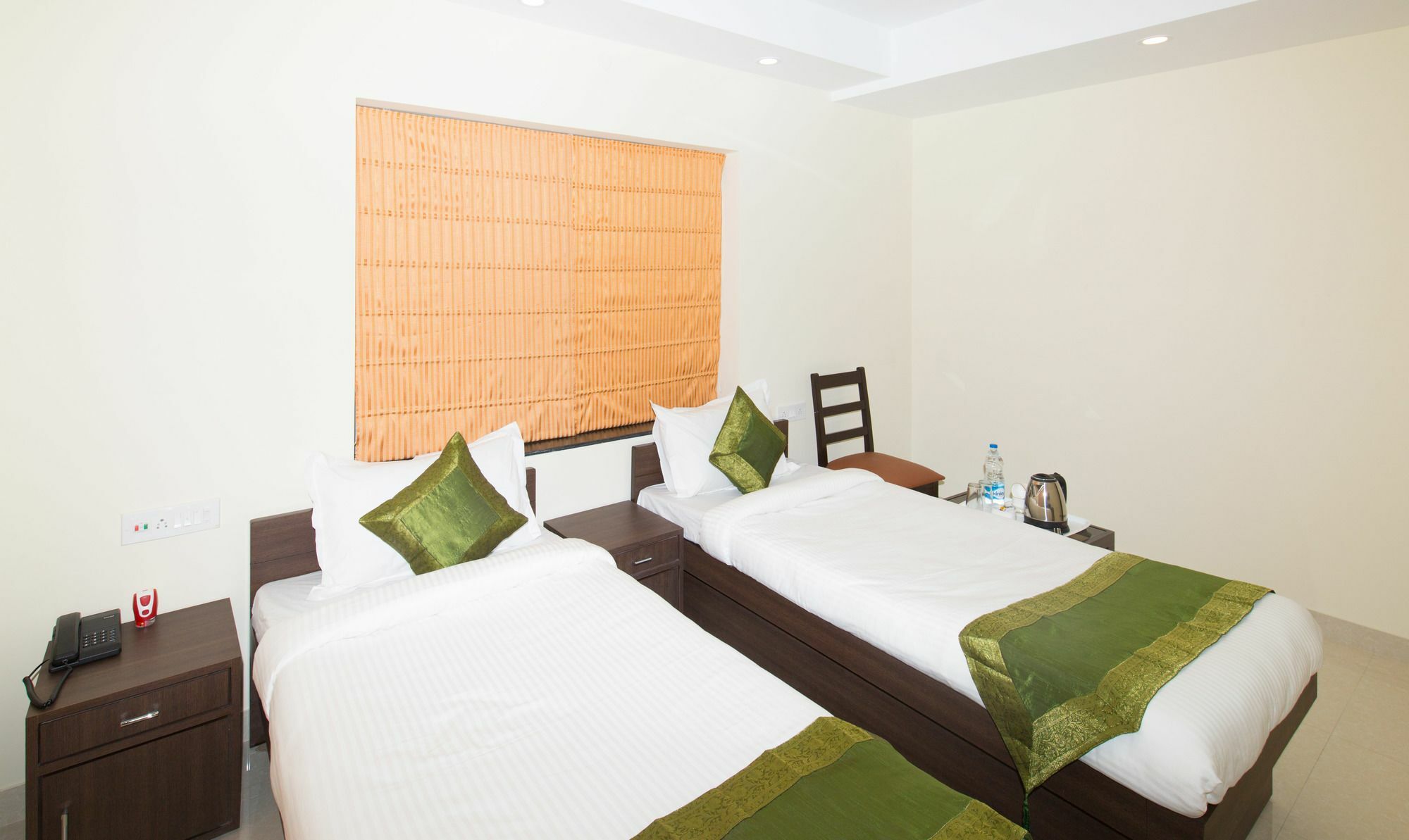 Treebo Trend Newtown Classic Kolkata Bagian luar foto