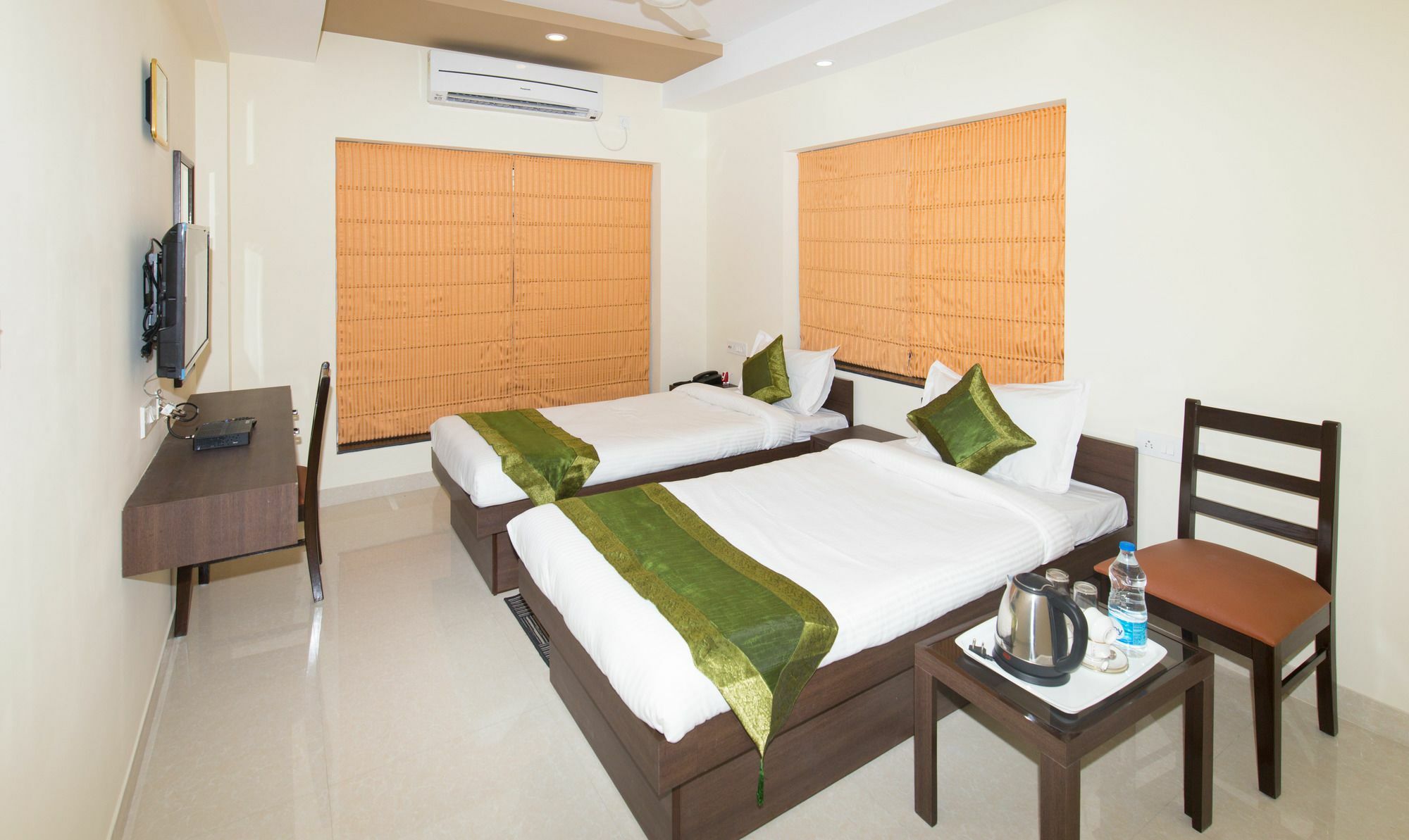 Treebo Trend Newtown Classic Kolkata Bagian luar foto